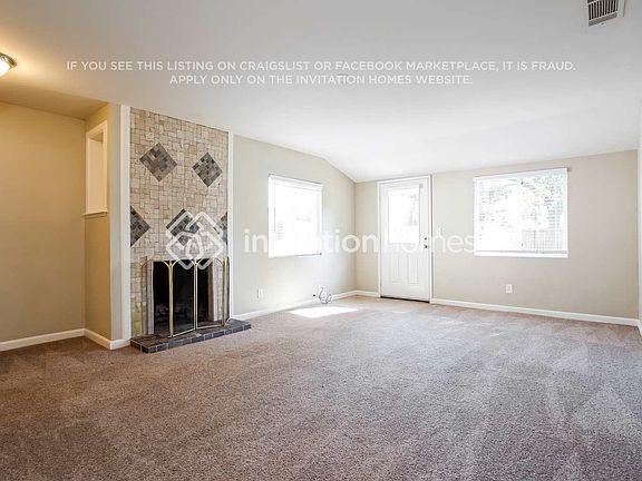 3rd image of 3336 Wellington Dr