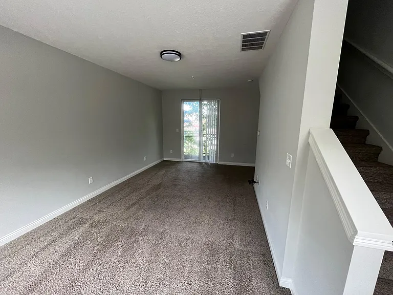 1116 N Walnut St #3 — Photo 6