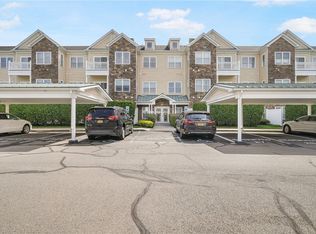 2208 Views Way, Pomona, NY 10970
