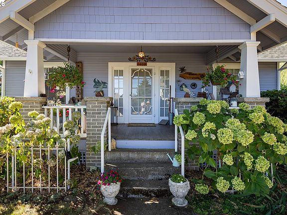3rd image of 1409 Taylor Ave