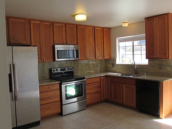 2nd image of 1831 Amie Ct