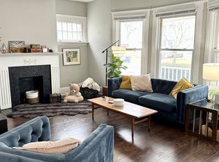 1441 Lauderdale Ave, Lakewood, OH 44107