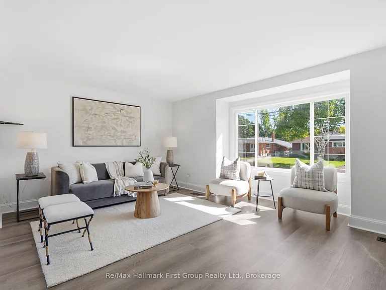 573 Sinclair St — Photo 11