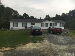 160 Amy Ln, Benson, NC 27504