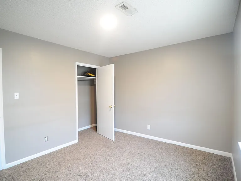 2979 Old Highway 431 — Photo 16