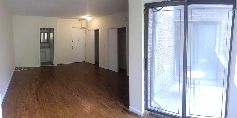 Rented by Avenues Real Estate | media 6