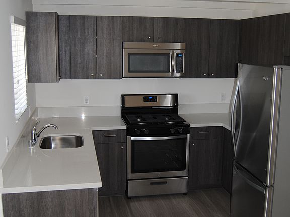 4th image of 5163 Long Branch Ave APT 1