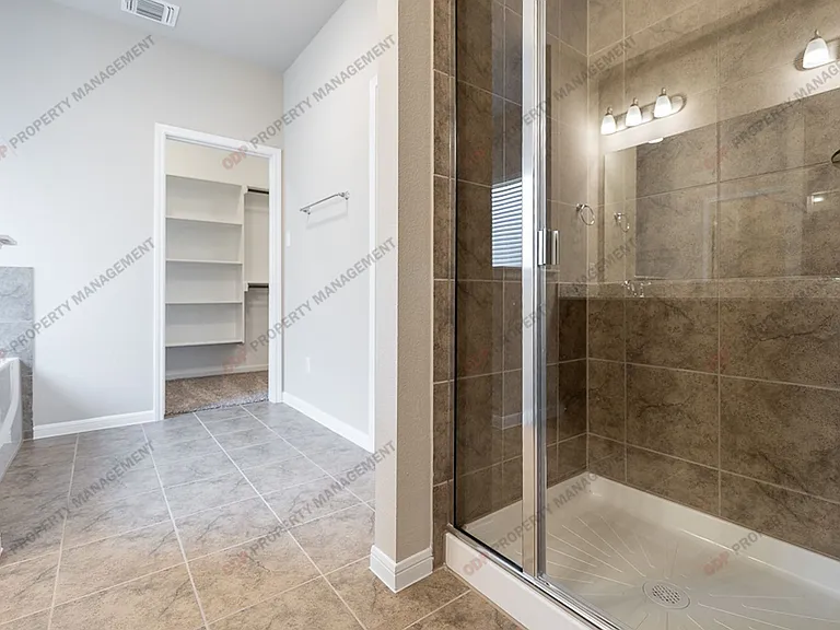 10206 Eaglefire Dr — Photo 21