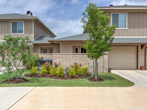 2nd image of 2216 Vineyard Blvd