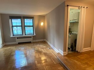 140 E 52nd St #E6, New York, NY 10022