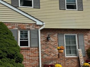 2062 Fort Bevon Rd, Harleysville, PA 19438