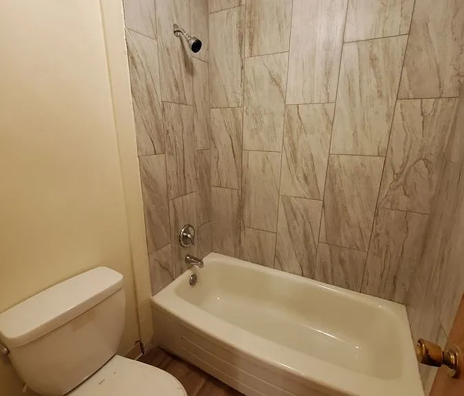 207 Mathews St #16 — Photo 10