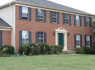 12805 Old Club Ln, Reston, VA 20191