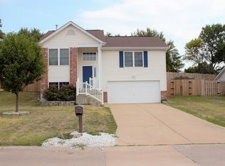 1009 Vogel Estates Ln, Arnold, MO 63010
