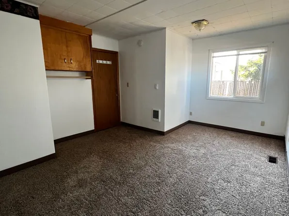 Vine Maple Triplex, 802-806 SE Queen Ave, Albany, OR 97322