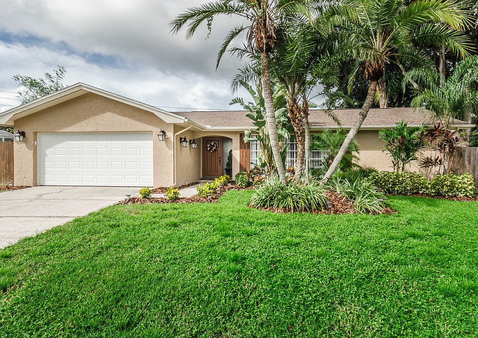 1st image of 2996 Meadow Oak Dr N