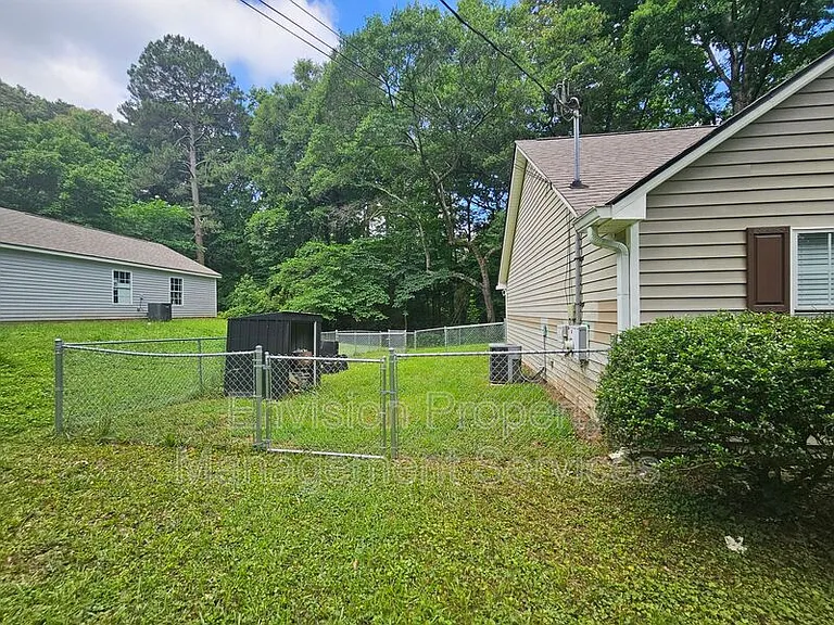 479 Lakeshore Dr — Photo 28