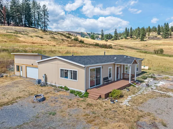 38 Windy Ridge Ln, Kettle Falls, WA 99141