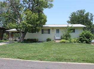 209 Arras Dr, Saint Louis, MO