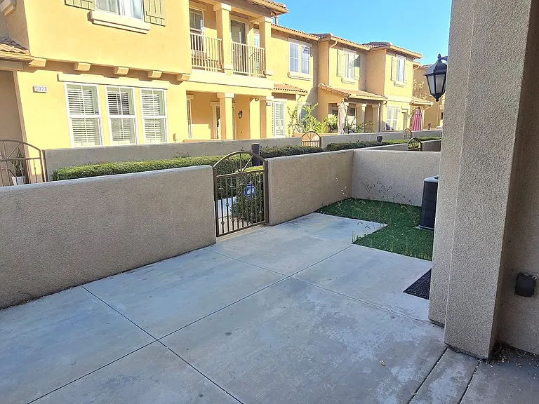 3060 N Juneberry St — Photo 73