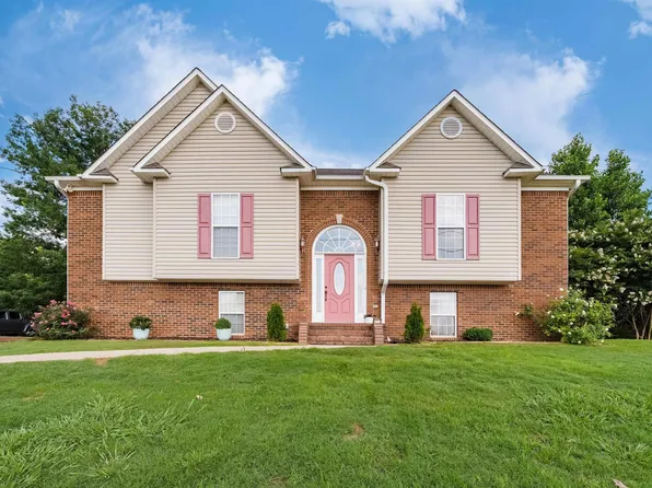 422 Woodland Ridge Rd, Odenville, AL 35120