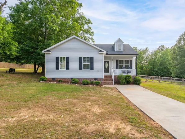 15 Timber Ct, Spring Hope, NC 27882