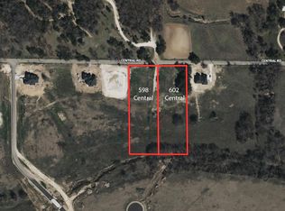 602 Central Rd, Weatherford, TX 76088