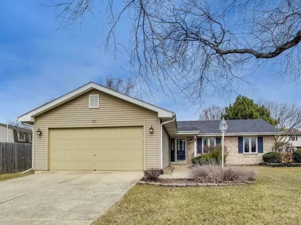 545 Tennyson Dr, Wheaton, IL 60189