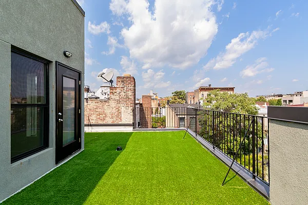 Rented by REAL New York | media 16