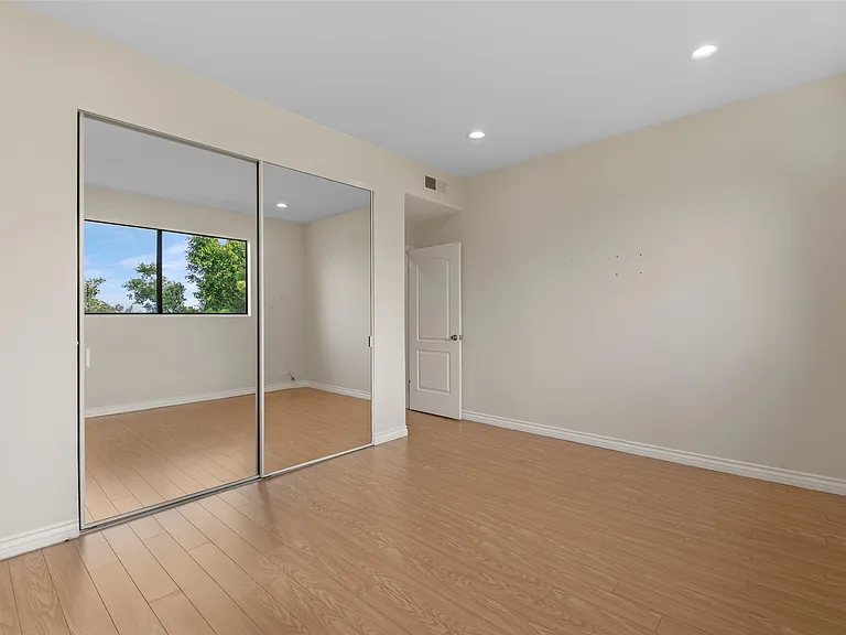 2175 S Beverly Glen Blvd #406 — Photo 18