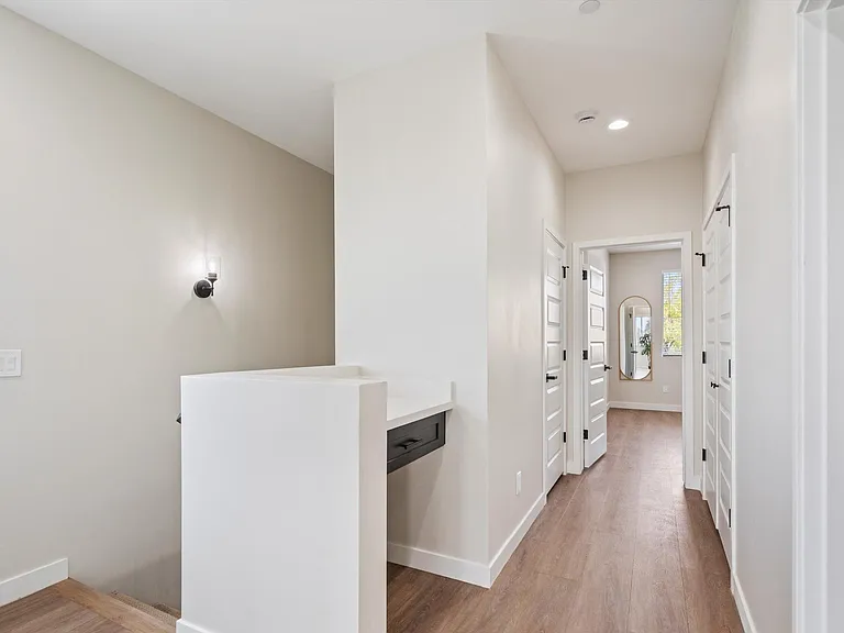 1642 E Monte Vista Rd #5 — Photo 9