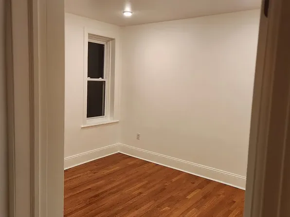 104 Glenwood Avenue image 9 of 9