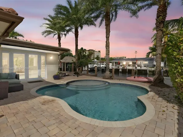 2255 SE 10th Ct, Pompano Beach, FL 33062