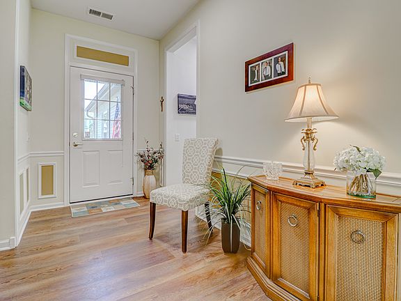 3rd image of 11653 Sunderlin Dr