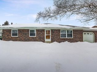 9124 Florence Dr, Sturtevant, WI 53177