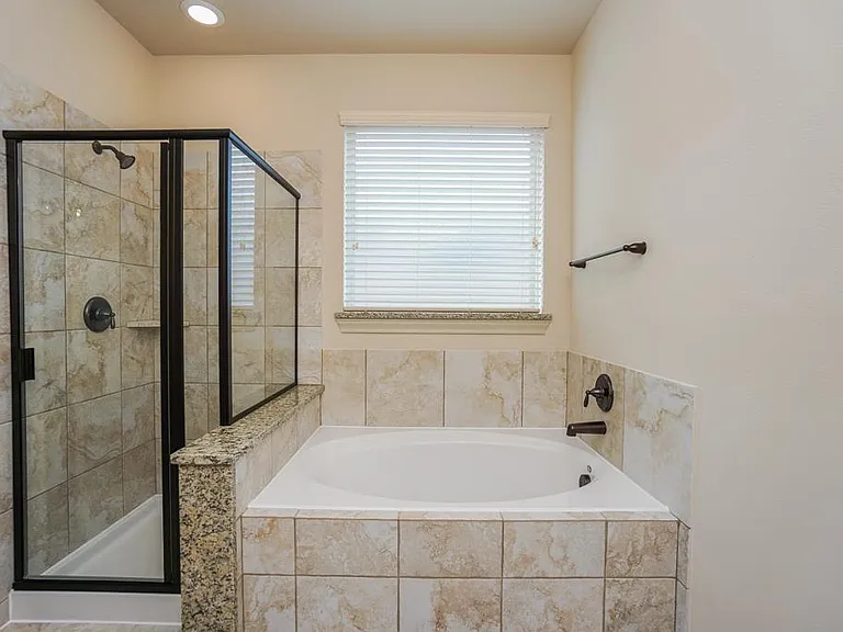 2206 Argos Dr — Photo 19