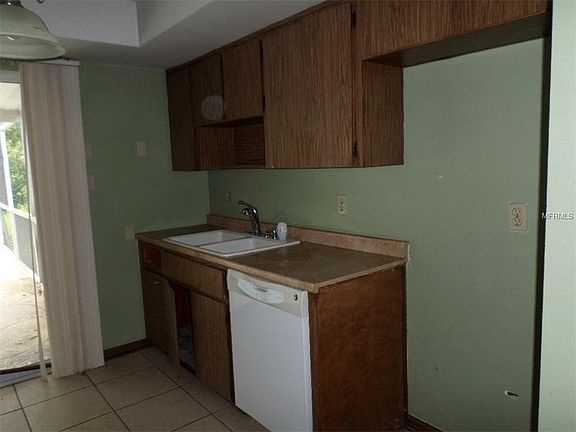 5th image of 1170 E Fowler Dr