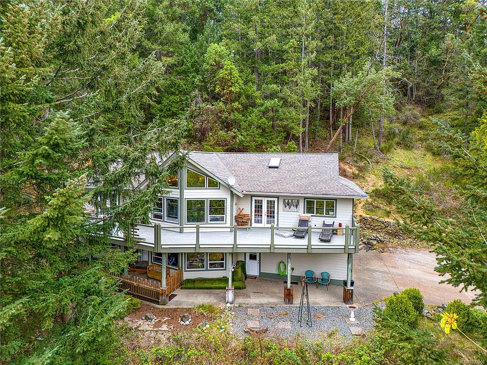 1st image of 3482 Arrowsmith Rd