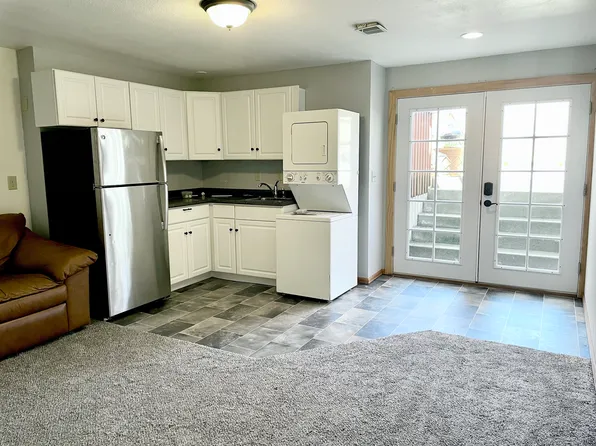 4977 5th St #B, Greeley, CO 80634
