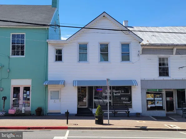 8 N Main St #1/2, Boonsboro, MD 21713