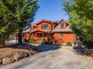 193 Cucumber Ct, Sapphire, NC 28774