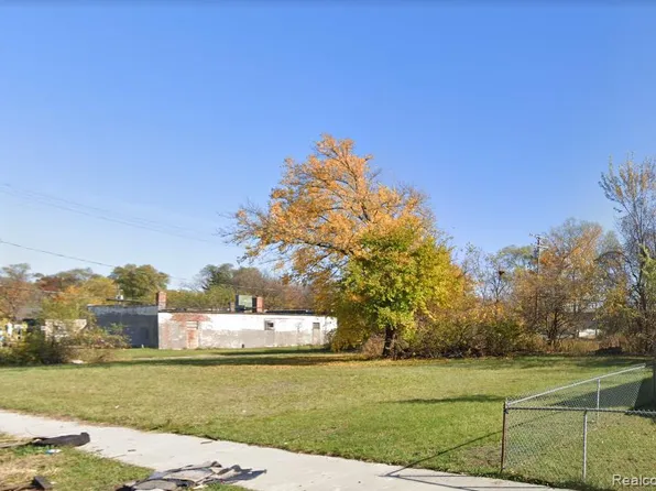 13768 Sparling St, Hamtramck, MI 48212