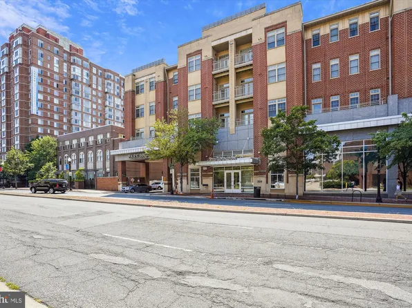 309 Holland Ln Unit 322, Alexandria, VA 22314
