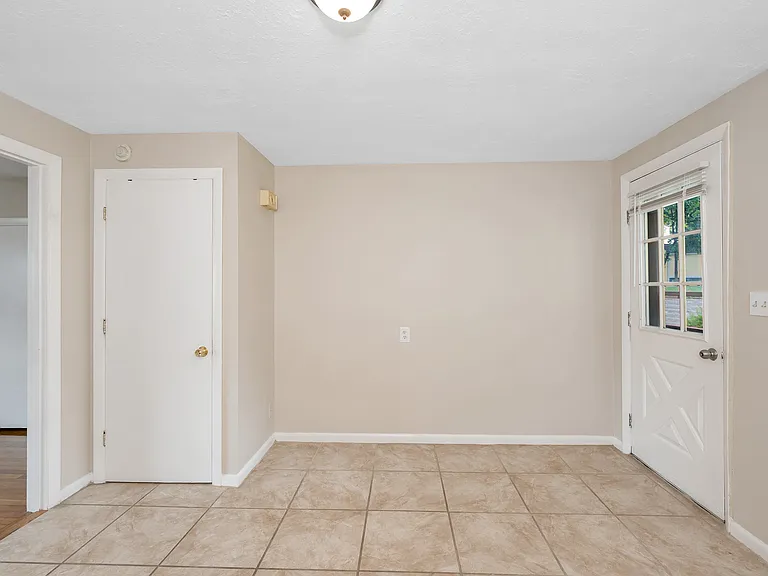 Princeton Court Apartments — Photo 58