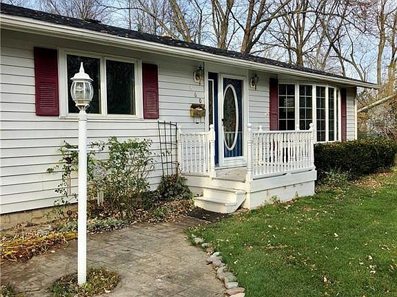 2nd image of 460 Northfield Dr