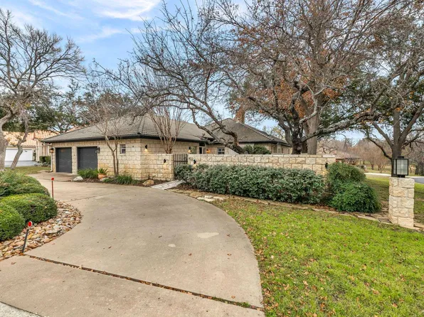 1422 Hi Circle North, Horseshoe Bay, TX 78657-9999