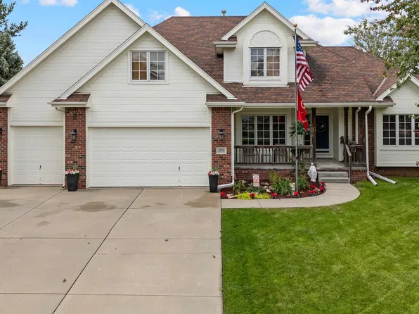 1222 Edgewood Blvd, Papillion, NE 68046