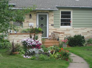 3214 Greysolon Pl, Duluth, MN 55804