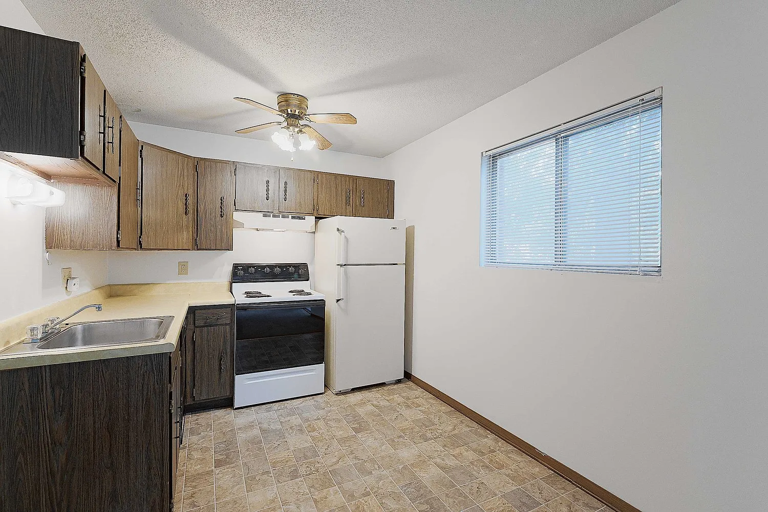 1 bed, 668 sqft, $649 — Photo 4