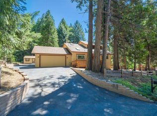 4441 Park Woods Dr, Pollock Pines, CA 95726